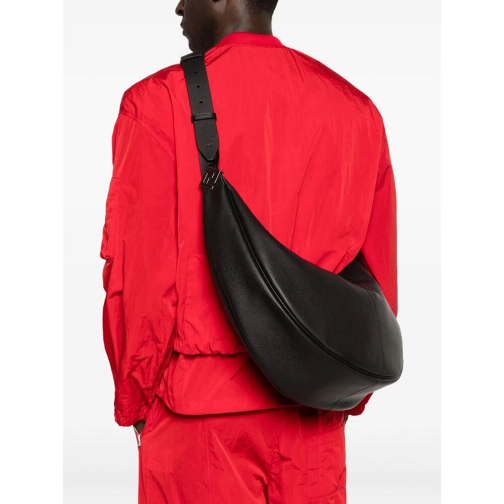 Fendi Black Shoulder Bags Men - Picture 2 of 5